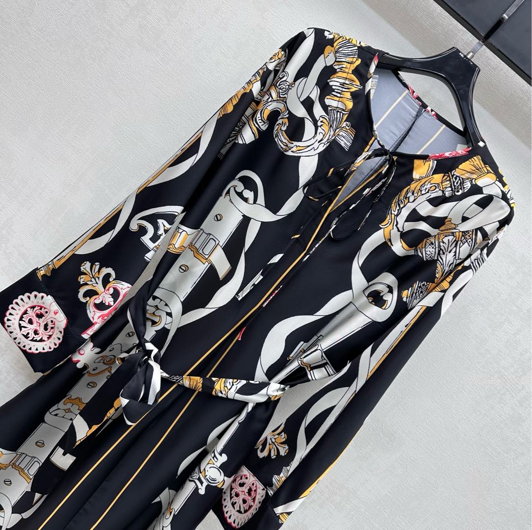 HERMES 26S PRINTED SILK DRESS 489