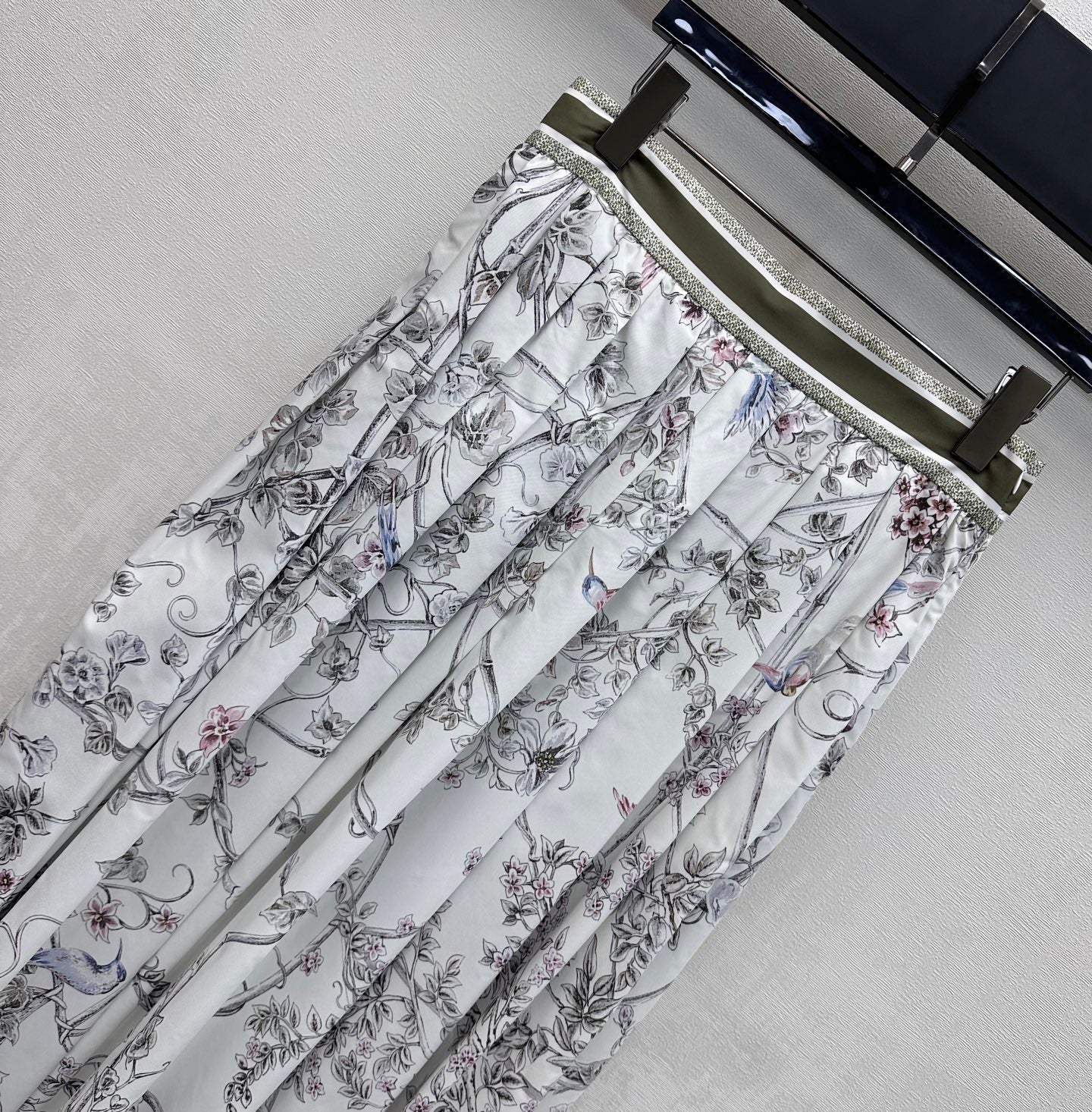 DIOR 26S FLORAL SILK SKIRT 1195