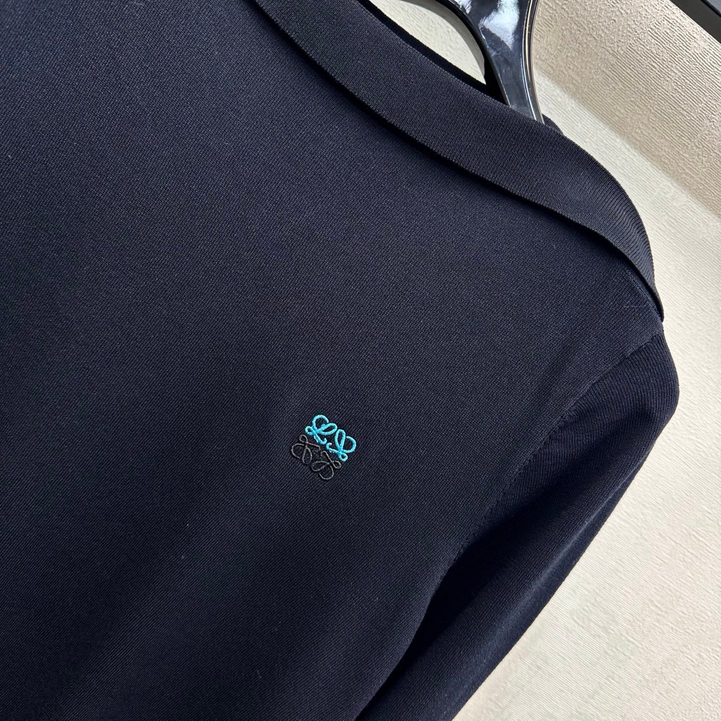 LOEWE 26S OFF-SHOULDER KNIT TOP 702