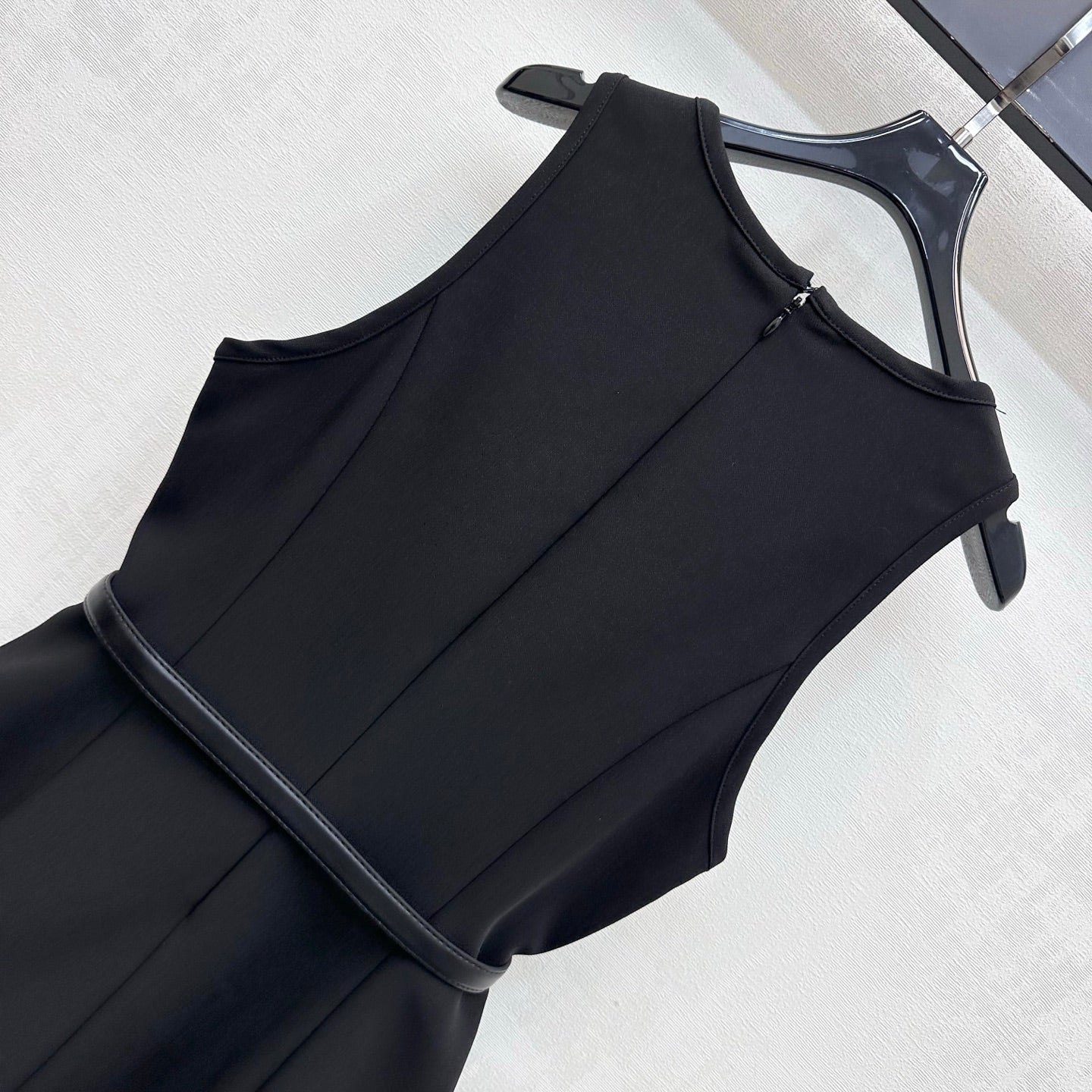 CELINE 26S SLEEVELESS FLARED MINI DRESS 556
