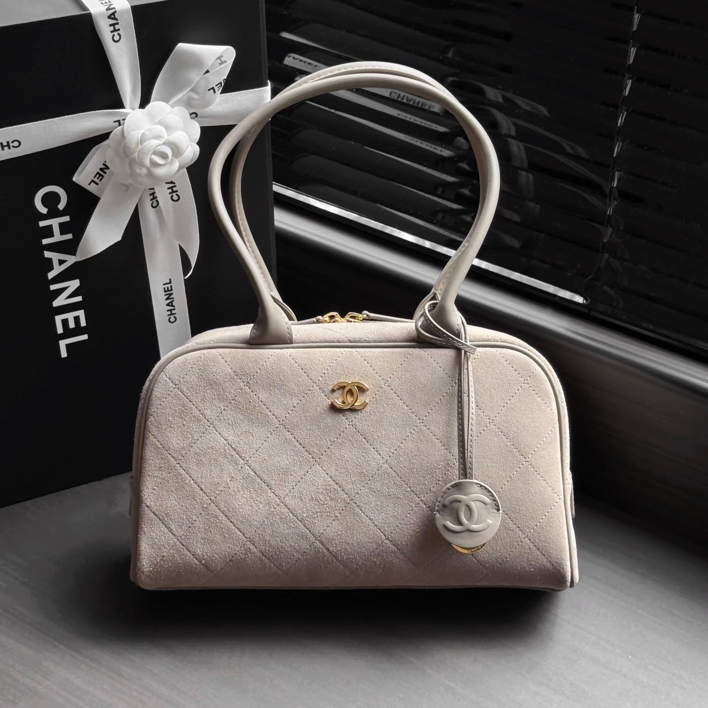 CHANEL 26S CLASSIC BOWLING BAG 29 IN BEIGE GREY SUEDE