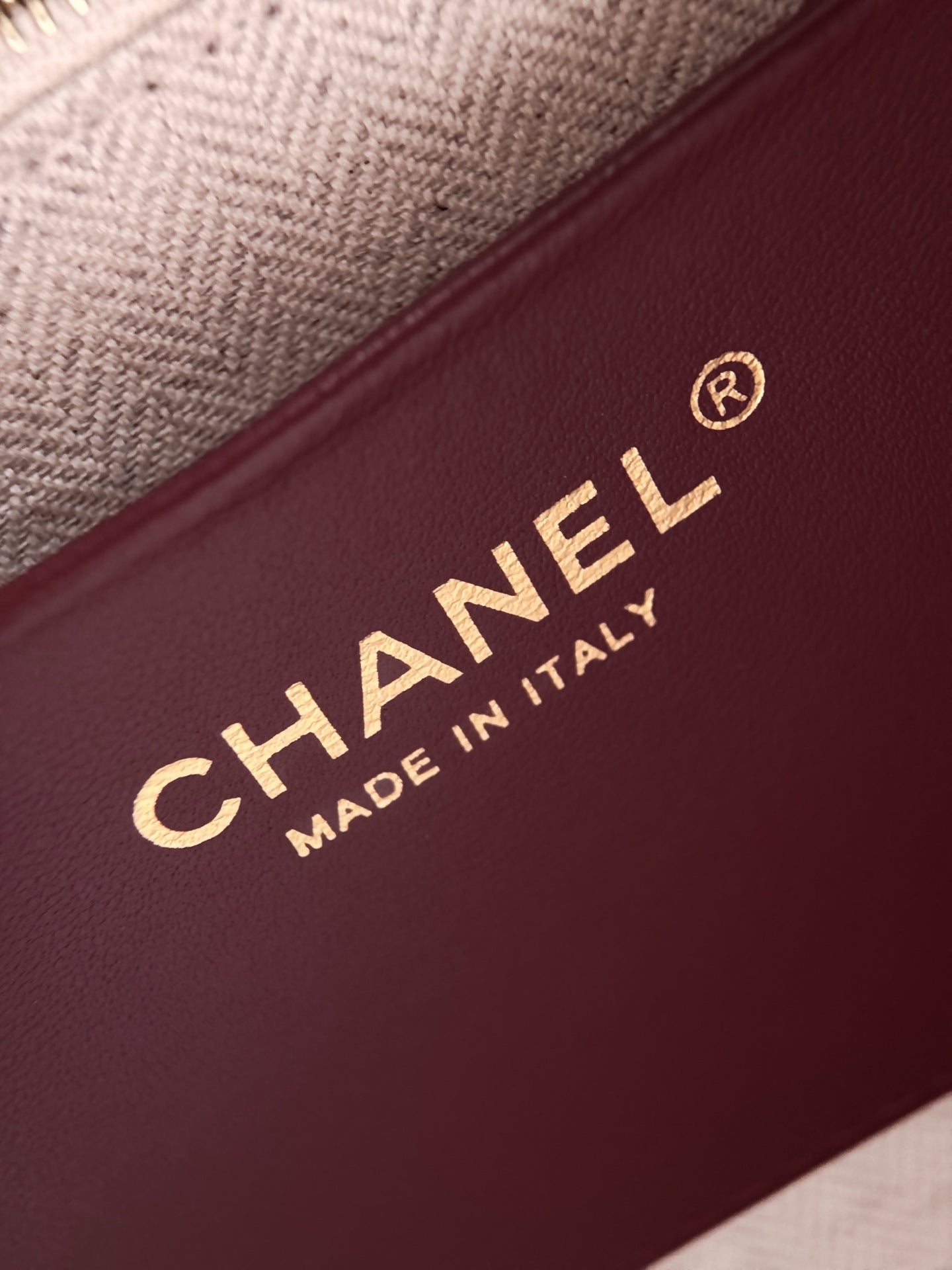 CHANEL 26S SHOPPING TOTE 36 IN BEIGE TWEED