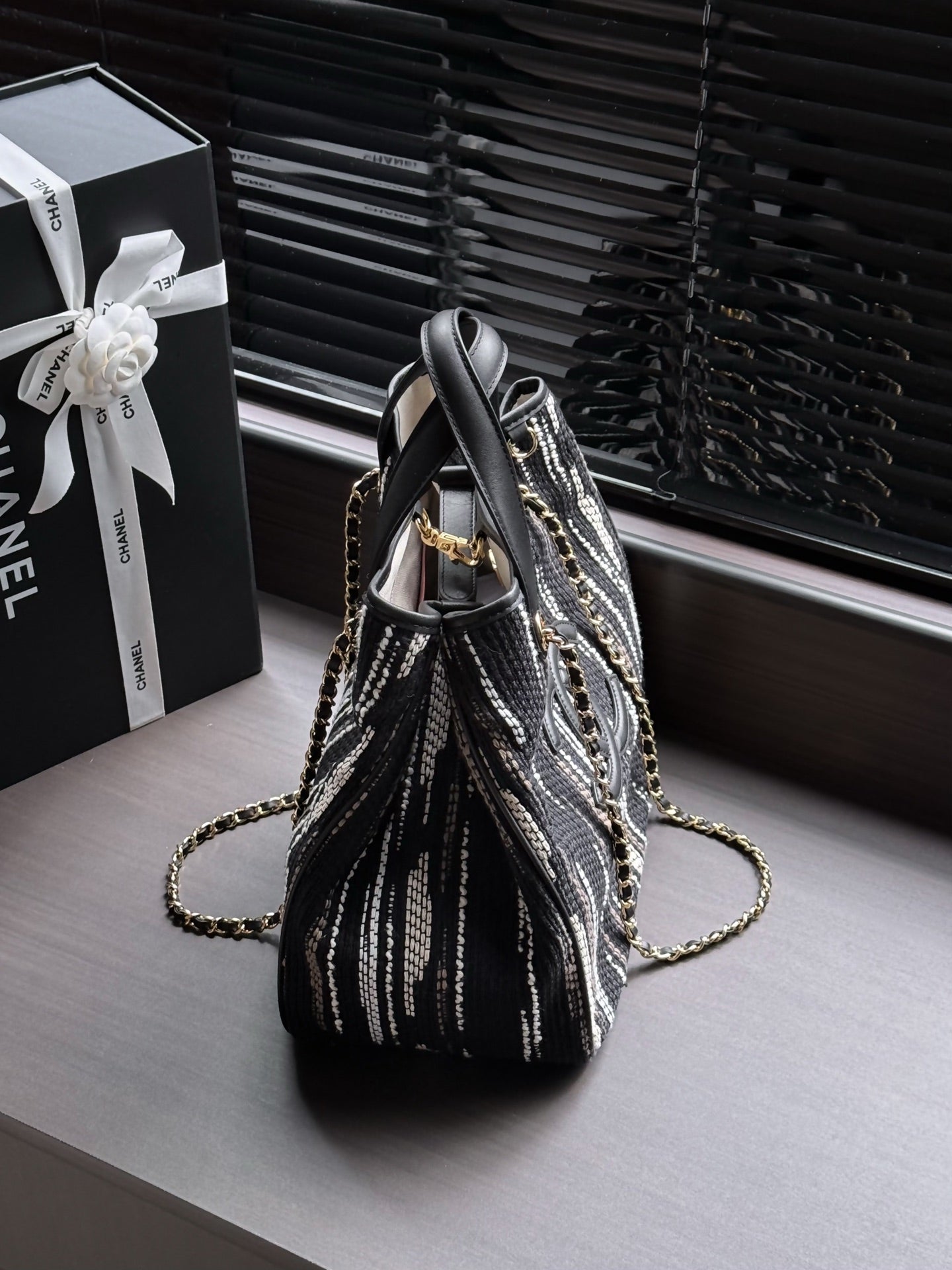 CHANEL 26S SHOPPING TOTE 36 IN BLACK WITH WHITE VERTICAL-STRIPED TWEED