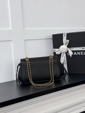 CHANEL 26S SHOULDER BAG 29 IN BLACK GRAINED CALFSKIN