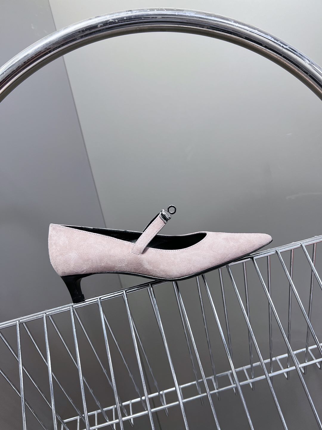 HM 26S MARY JANE POINTED TOE HEELS 40MM IN TAUPE BROWN SUEDE KELLY BUCKLE