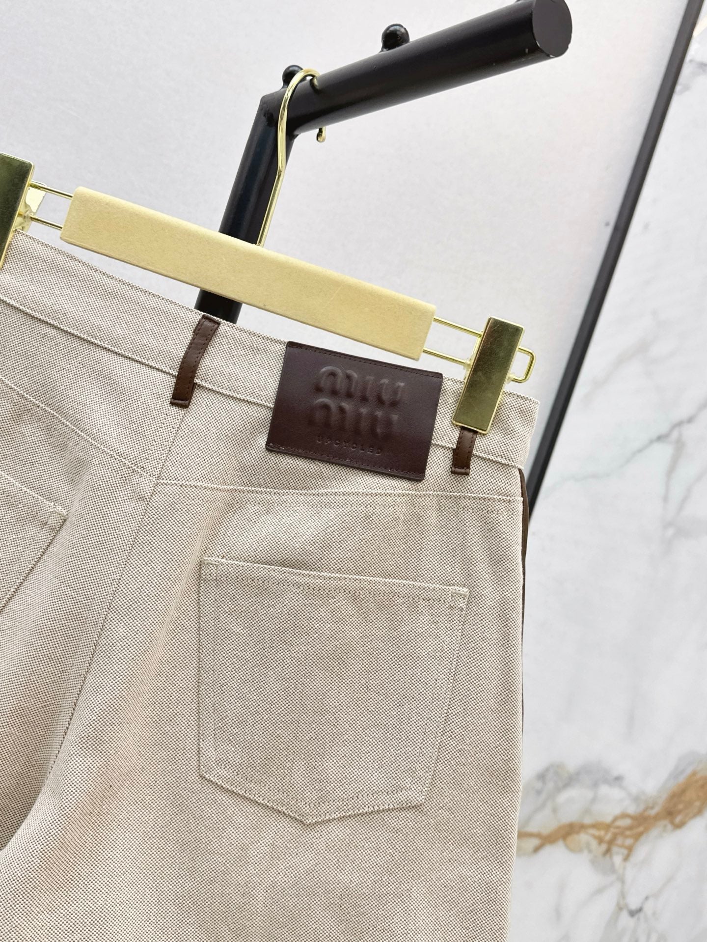 MIUMIU 26S SHORTS 972