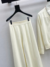 BURBERRY 25S CARDIGAN AND STRAIGHT-LEG PANTS SET 096