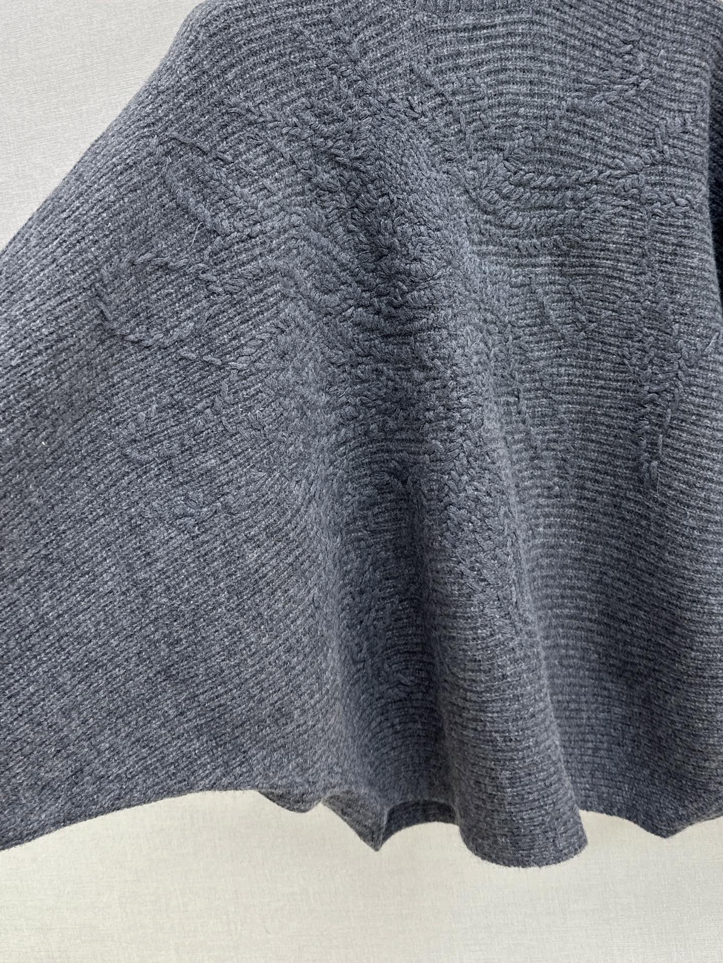 HERMES 25S OVERSIZED WOOL SUIT 027