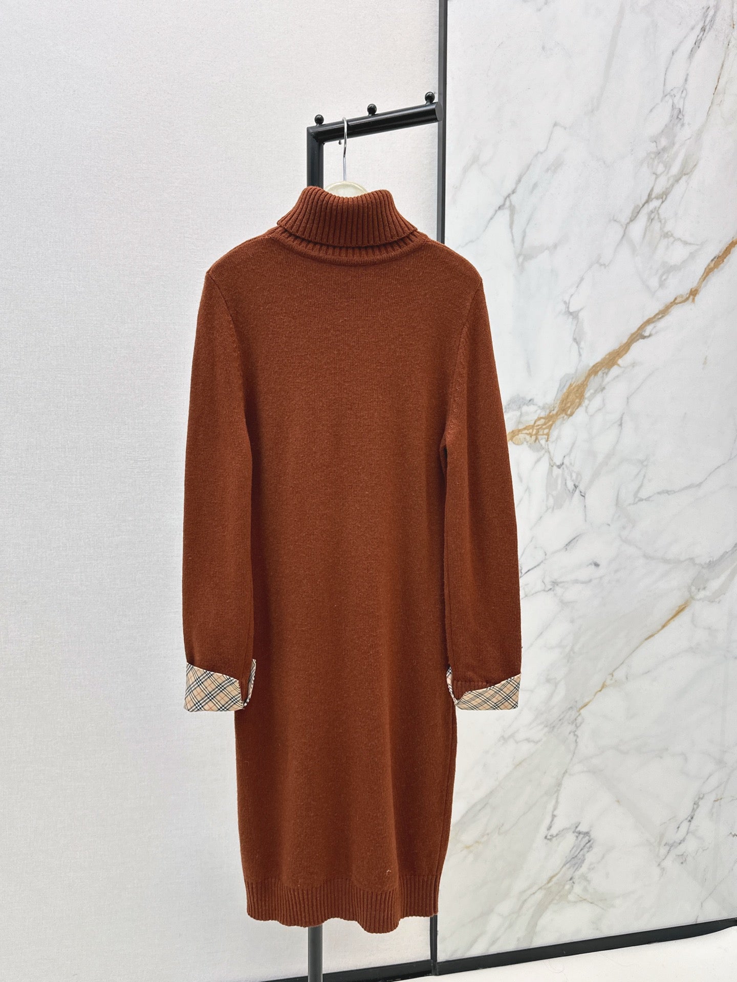 BURBERRY 26S TURTLENECK KNIT DRESS 420