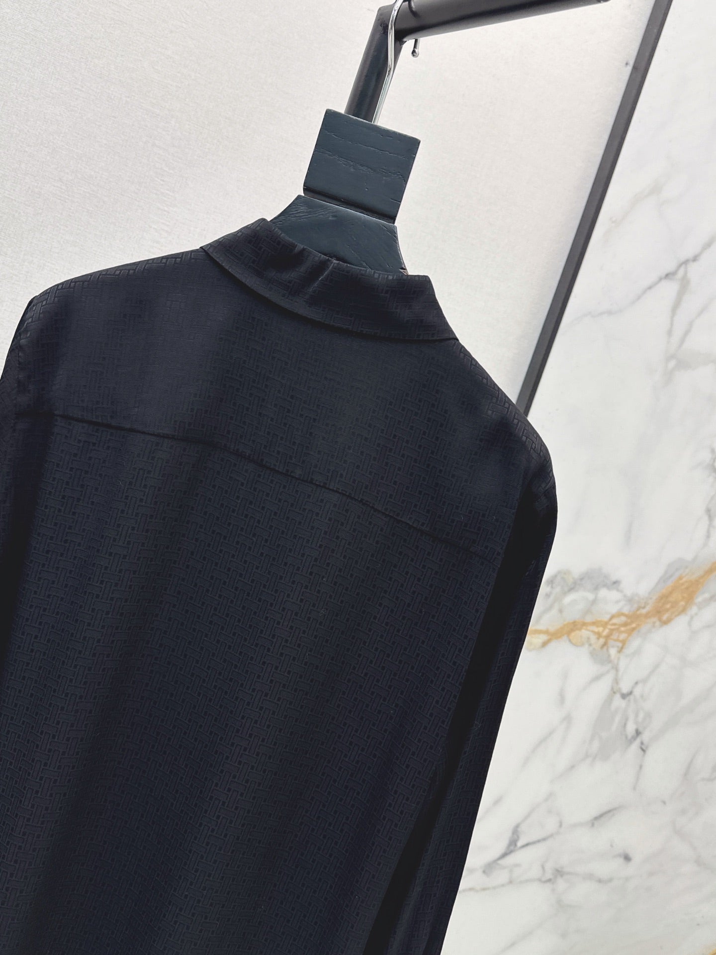 HERMES 26S SHIRT AND STRAIGHT-LEG TROUSERS SET 799