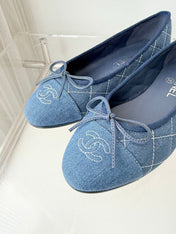 CHANEL 26S BALLET FLATS IN BLUE DENIM WITH BOW