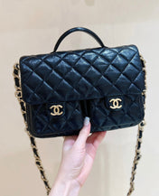 DOUBLE POCKETS FLAP BAG TOP HANDLE 24 IN BLACK LAMBSKIN GOLD HARDWARE