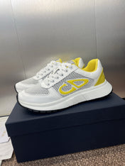 DIOR 25S D-RUN'N COUPLE SNEAKERS IN WHITE YELLOW CALFSKIN AND MESH