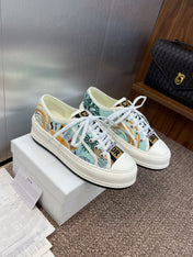 DIOR 25S WALK'N' SNEAKER IN MULTICOLOR DIOR OBLIQUE EMBROIDERED COTTON