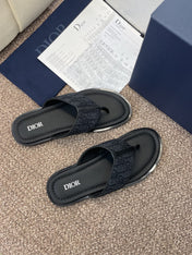 DIOR 25S ALIAS THONG SANDAL IN NAVY BLACK CALFSKIN AND CANVAS