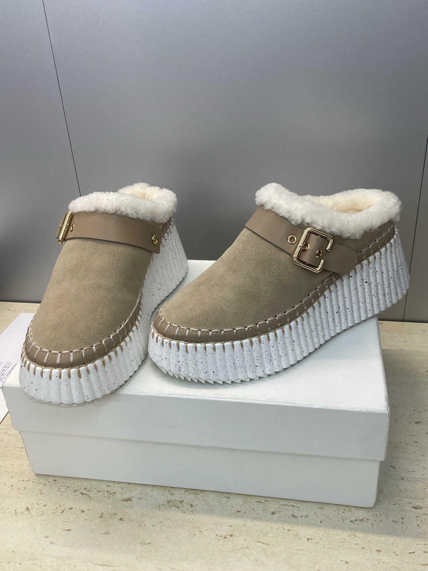 CHLOÉ 26S FUR-LINED WEDGE MULES IN DARK BEIGE SUEDE