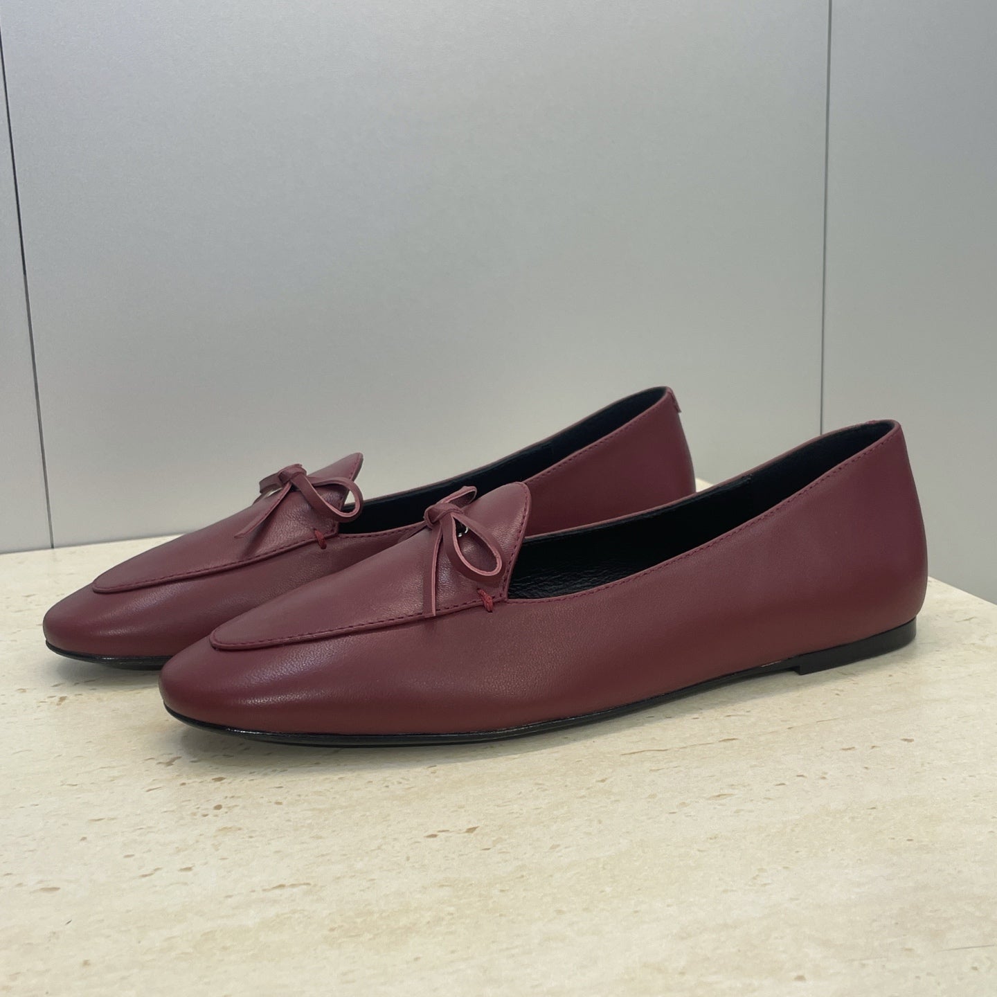 CELINE 26S BALLET FLATS IN DARK RED LAMBSKIN WITH BOW