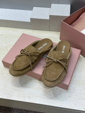 MIUMIU 26S SNEAKER MULES IN OLIVE BROWN SUEDE WITH BOW