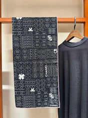 SQUARE SCARF 140 CM IN BLACK MONOGRAM SILK 403999