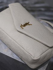 CALYPSO BAG 35 IN WHITE LAMBSKIN GOLD HARDWARE