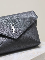 ENVELOPE CHAIN BAG 23 IN BLACK ELEPHANT TEXTURE LAMBSKIN SILVER LOGO