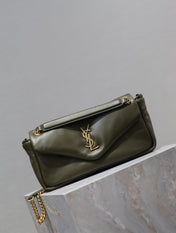 CALYPSO CHAIN BAG 26 IN ARMY GREEN SMOOTH LAMBSKIN