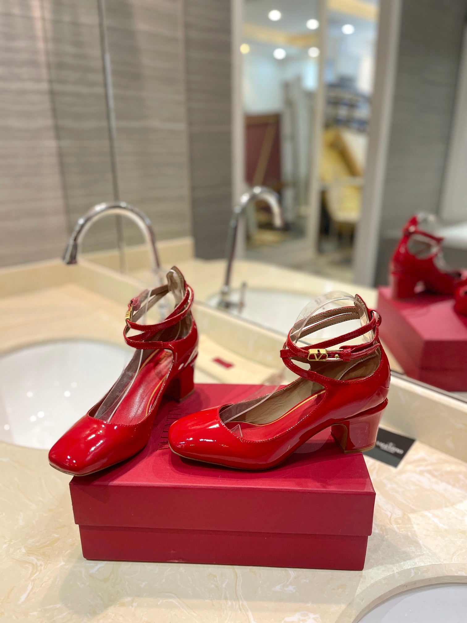 VALENTINO 26S ANKLE STRAP PUMPS 60 MM IN RED PATENT CALFSKIN