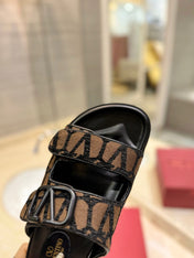 VALENTINO 26S VELCRO SANDALS IN BLACK LEATHER AND BROWN JACQUARD FABRIC WITH HARDWARE