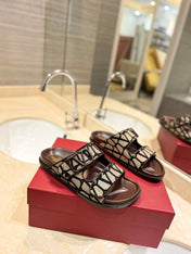 VALENTINO 26S VELCRO SANDALS IN BROWN LEATHER AND BEIGE JACQUARD FABRIC WITH HARDWARE