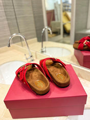 FUSSFRIEND CHERRY RED SILK VELVET SLIDE SANDALS