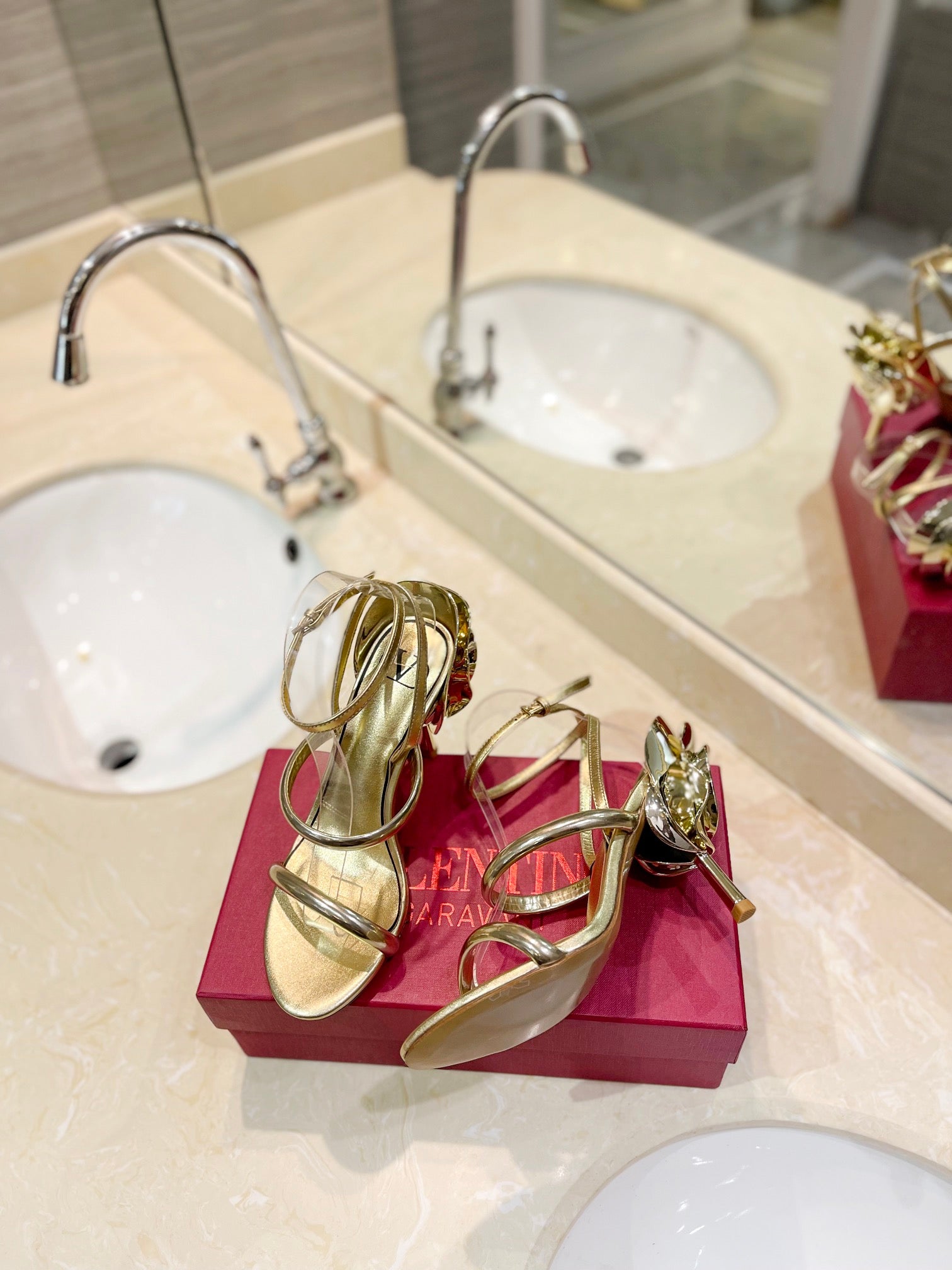 VALENTINO 26S STRAPPY HEEL SANDALS 100 MM IN GOLD CALFSKIN