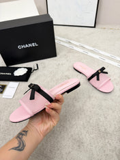 CHANEL 26S SLIDE SANDALS IN PINK MESH AND CALFSKIN WITH BLACK RIBBON