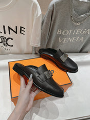 IOTA MULE BLACK CALFSKIN