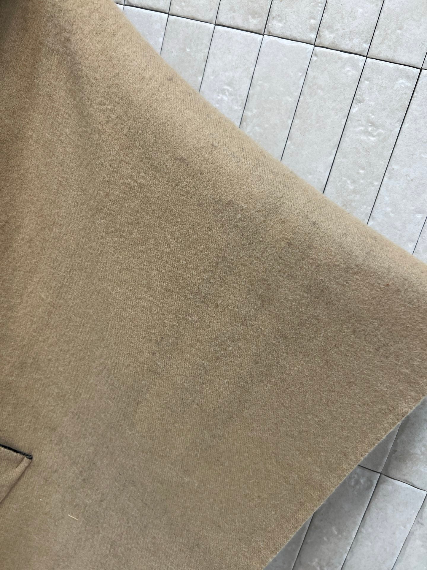 BURBERRY 25S HOODED CASHMERE PONCHO 2768
