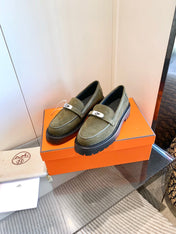 ICONE LOAFER IN ARMY GREEN SUEDE