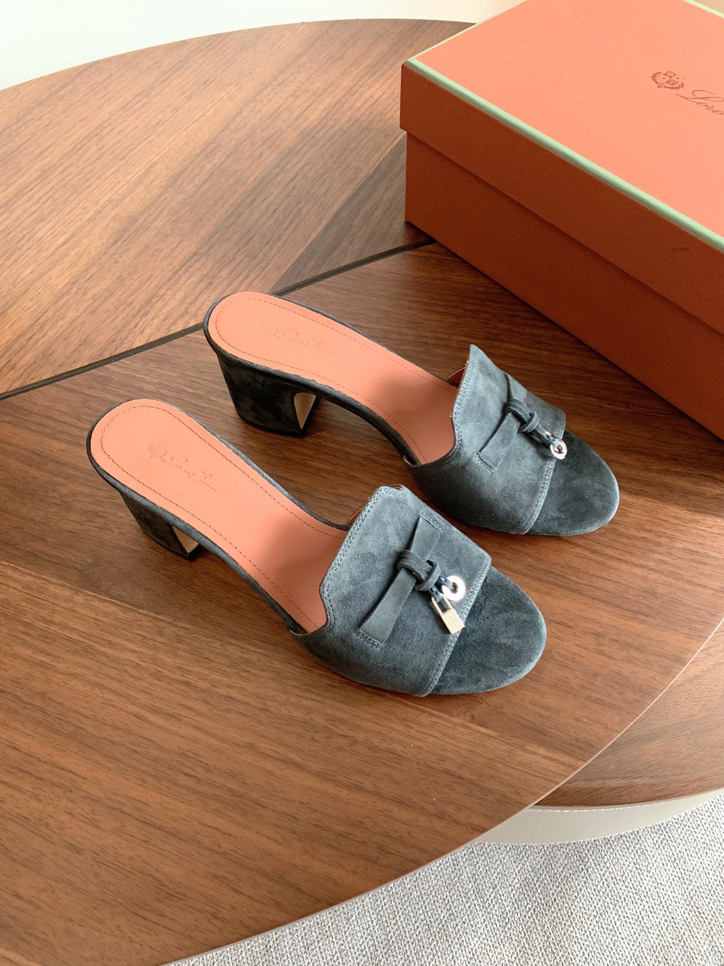 LP 26S SUMMER MULE HEELS 60MM IN DARK GREY SUEDE GOLD HARDWARE