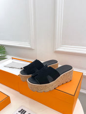 Eze 30 Sandal Black Suede