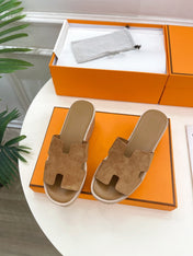 Eze 30 Sandal Brown Suede