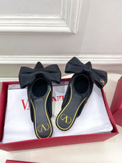 VLogo Bow Mules Women Silk Black