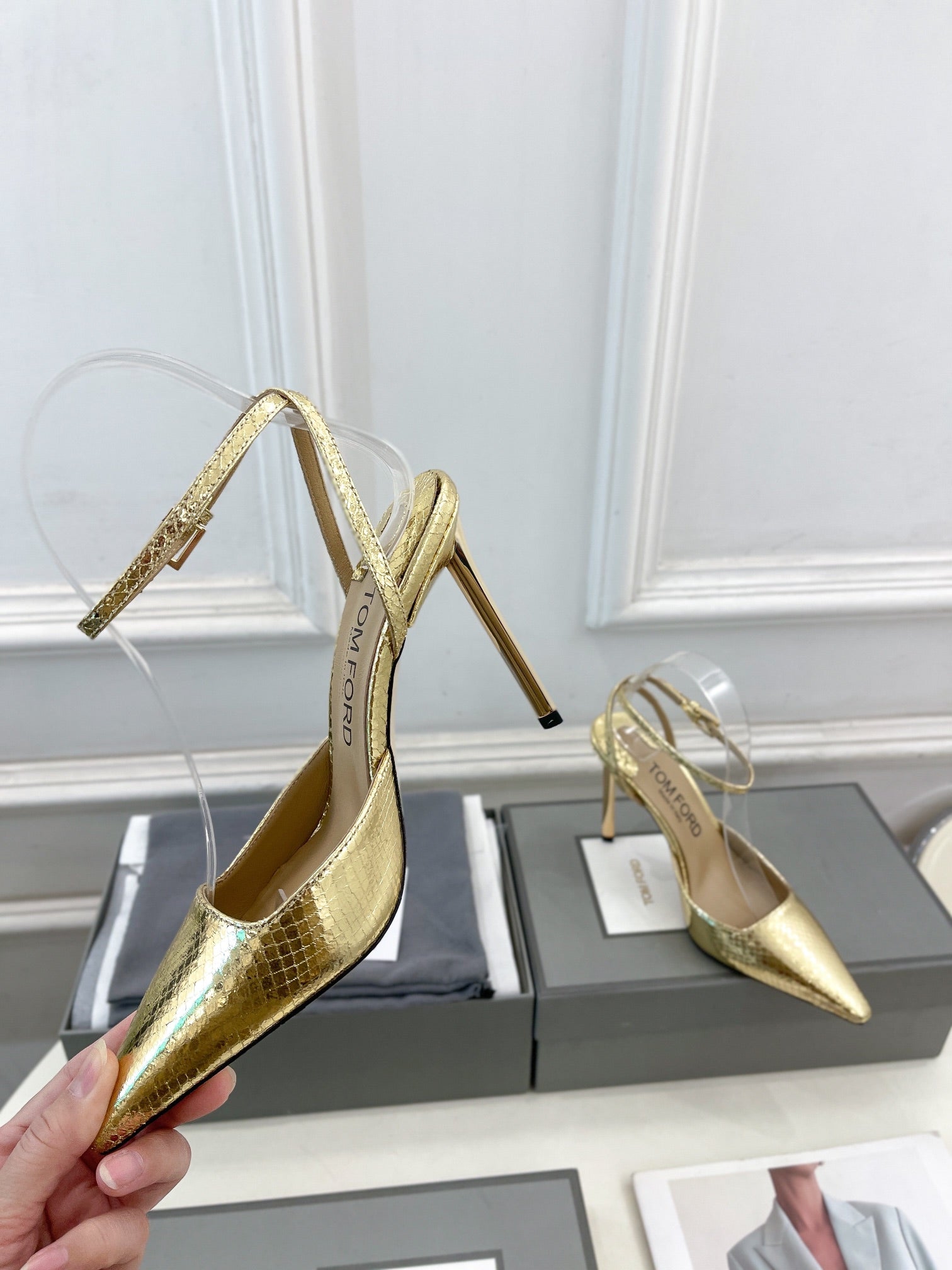 HIGH SLINGBACKS 10 CM IN GOLD SNAKE-PATTERN CALFSKIN