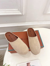 LP 25S MULES IN WARM BEIGE SUEDE