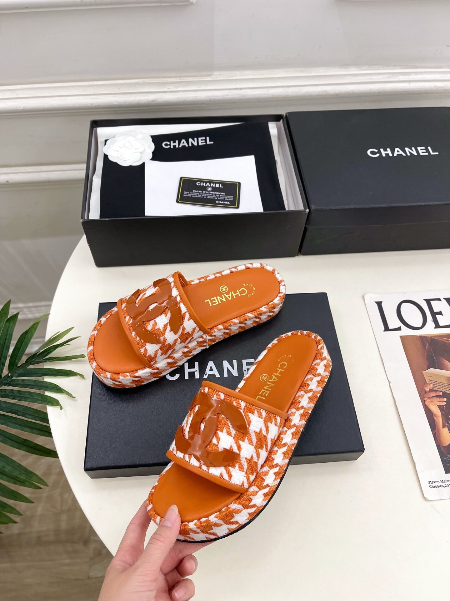 CHANEL 26S SANDALS 35 MM IN ORANGE TWEED