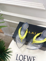 ALAIA 26S THONG SANDALS IN LIGHT YELLOW SATIN AND TRANSPARENT PVC