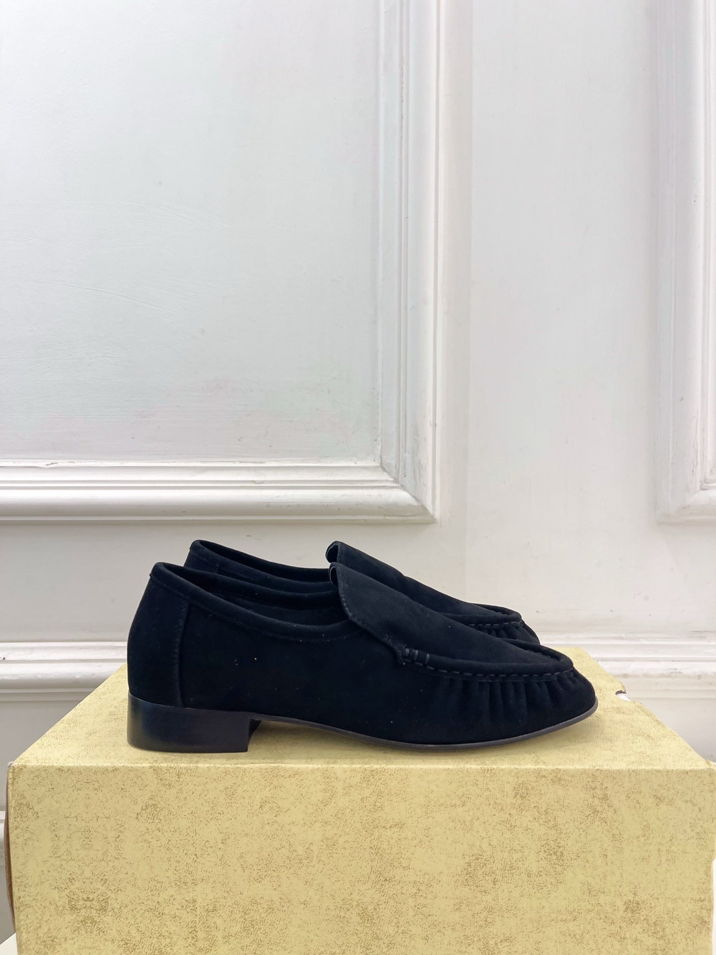 THE ROW 26S MOCCASIN LOAFERS 20MM IN BLACK SUEDE