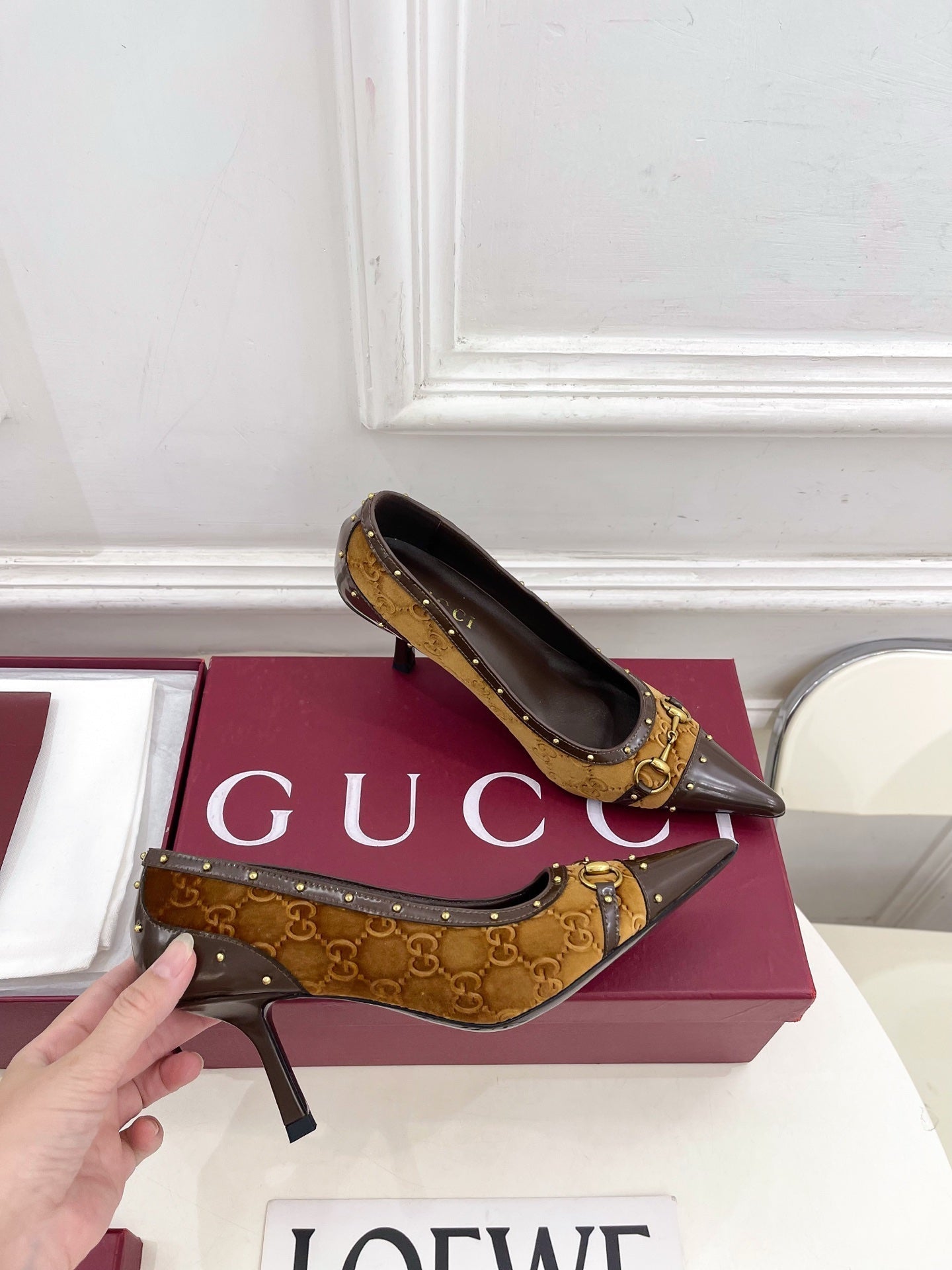 GUCCI 26S HIGH HEELS 75 MM IN CAMEL BROWN VELVET GG LOGO PATTERN