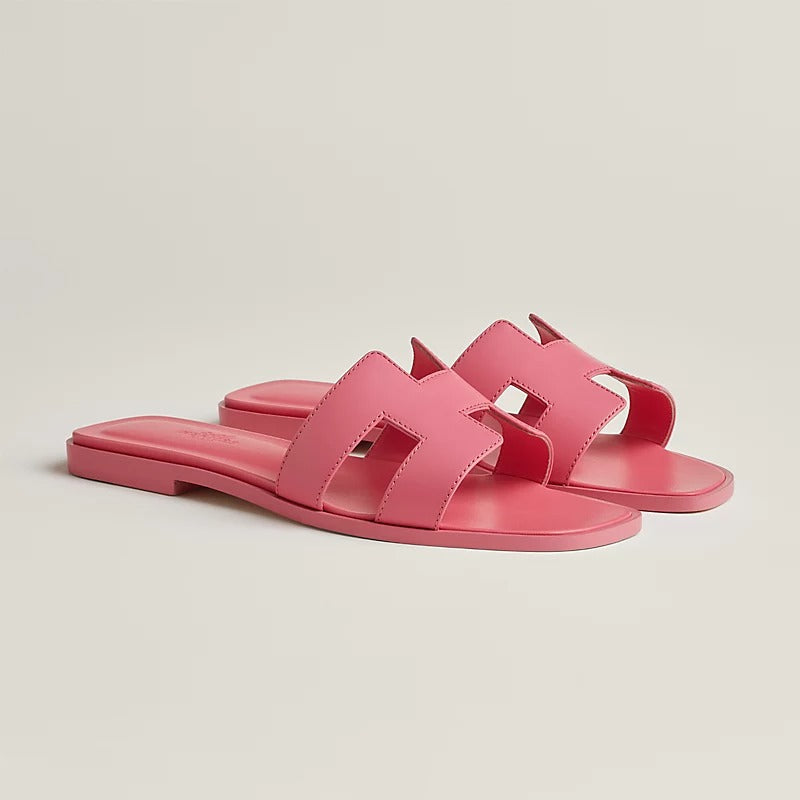 oran-sandal--202230ZP7-front-wm_e265927b-887b-4efb-9899-3247d748883c.jpg